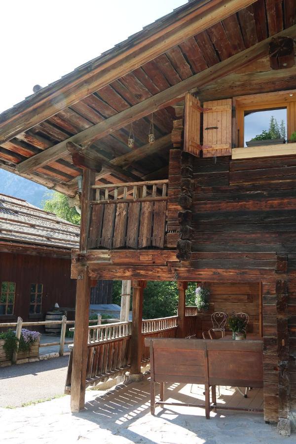 Charmieux Appartement En Chalet Typique Le Grand-Bornand Luaran gambar